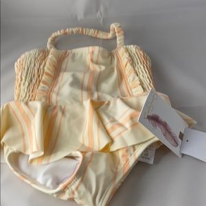 Jessica Simpson swimsuit